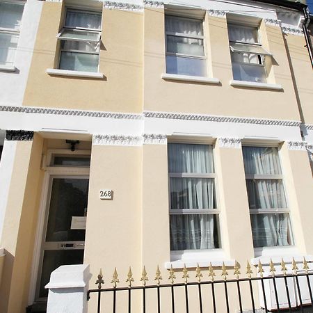 Flexistay Aparthotel Tooting Londra Exterior foto